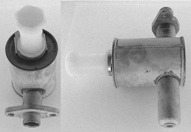 BRAKE MASTER CYLINDER