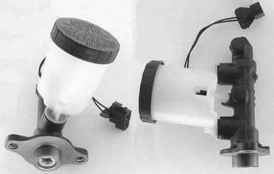 BRAKE MASTER CYLINDER