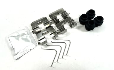 PAD FITTING KIT AXLE SET