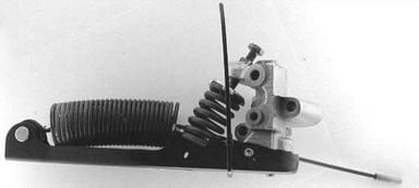 REGULATOR VALVE